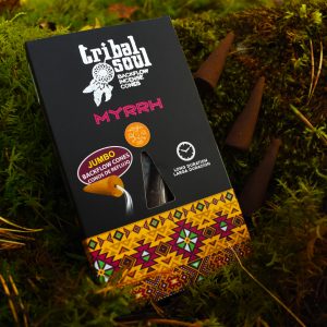 Viirukikoonused langeva suitsuga Tribal Soul Mürr